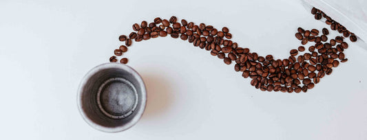 Café en grano Vs café molido: 3 razones para comprar café en grano - Coffee Karyk